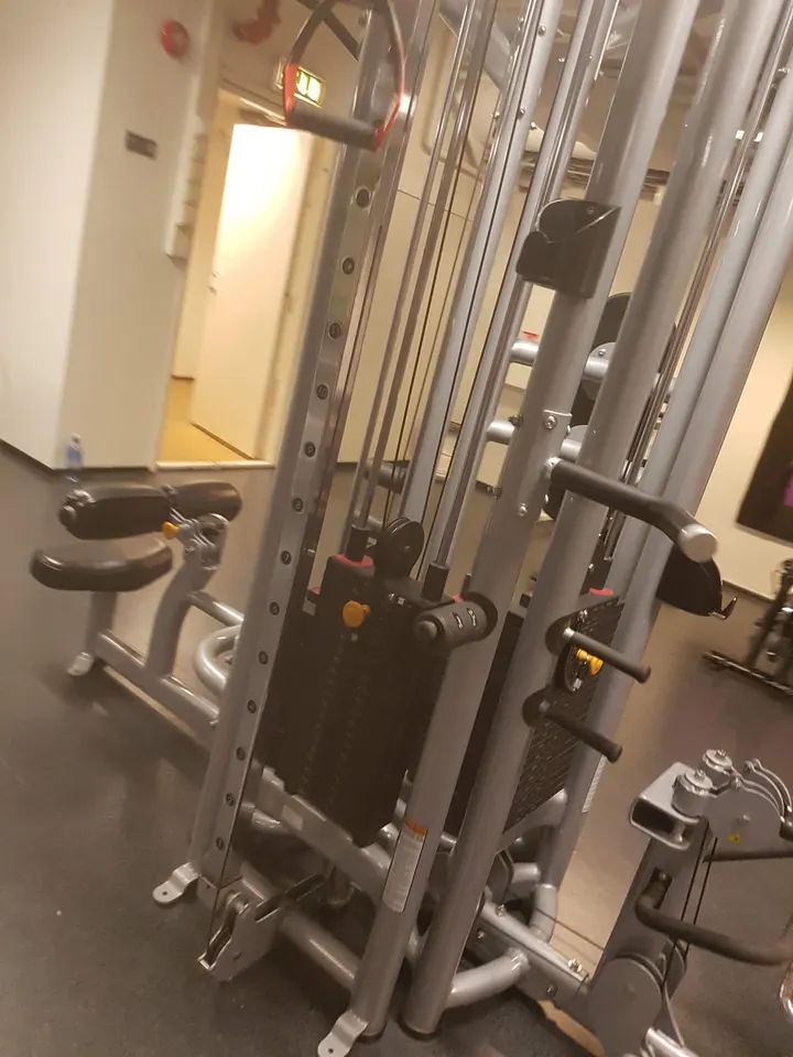 Kraft Trening — Treningsstudio i Sole skog, Vestby