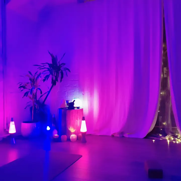 Hope Studio Yoga Glasgow — Wellness in Woodside, Glasgow