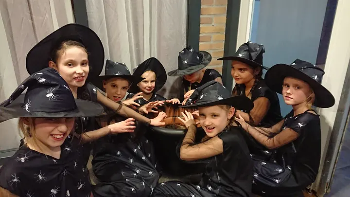Loeka Dance eXp Sporthal Waterwijk — dans-studio in De Citadel, Heemskerk — 2