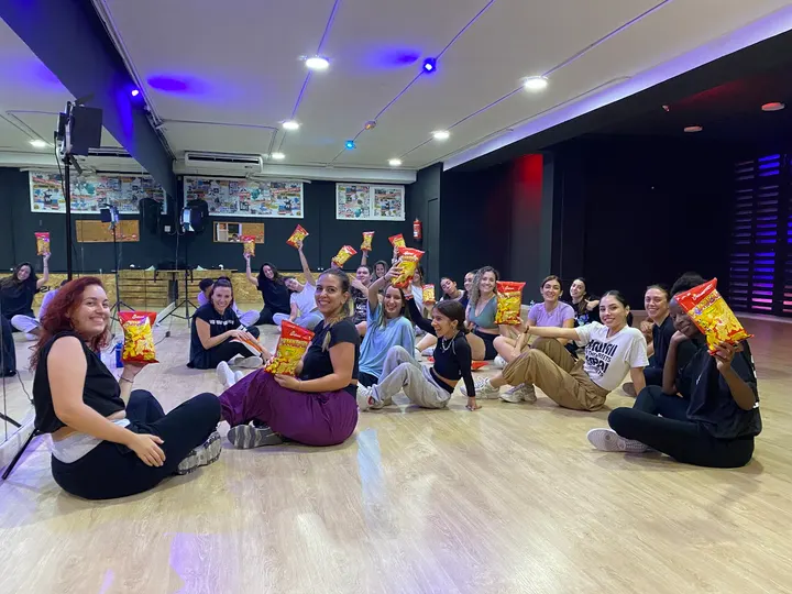 Funkadelic Dance Studio — baile-studio en Alicante — 2