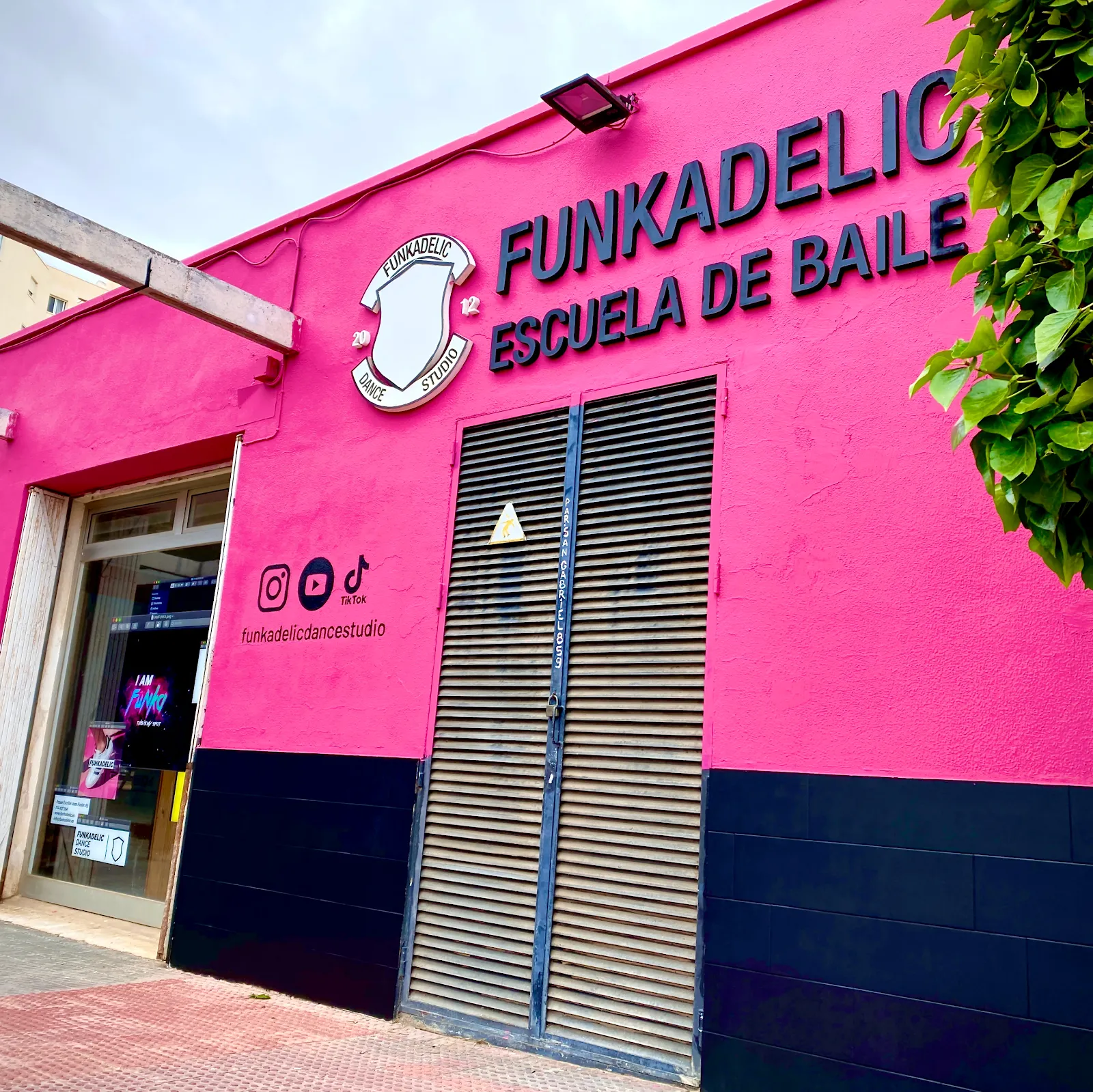 Funkadelic Dance Studio — baile-studio en Alicante — 5