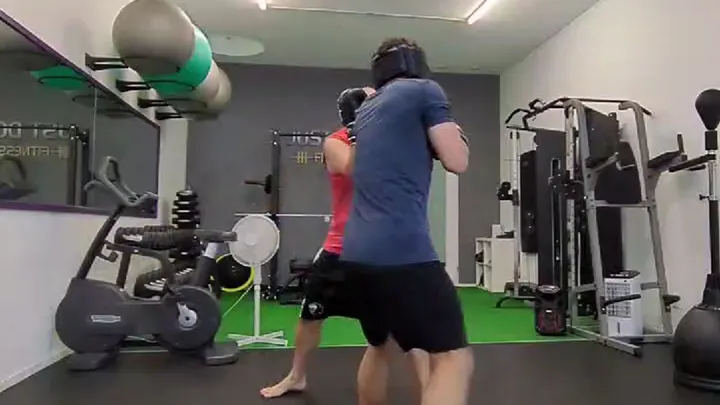 Kev Boxing — vechtsport-studio in Biesland, Delft — 2