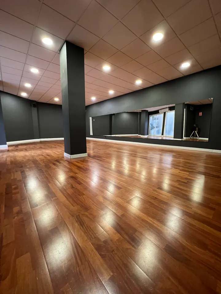 Dance Emotion — baile-studio en l'Eixample, Barcelona — 2