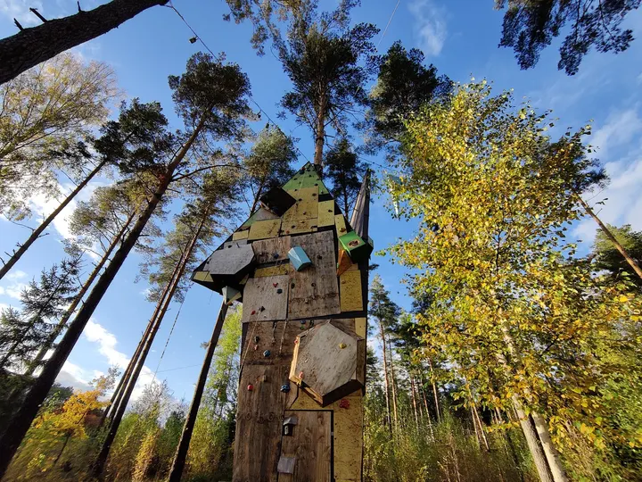 Paloheinän Draikkatorni — kiipeily-studio – Tuomarinkylä, Helsinki — 2
