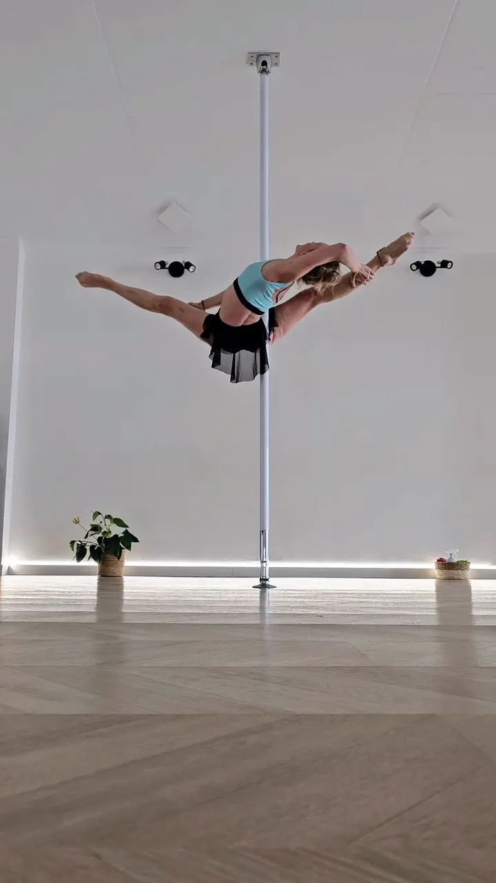 Pole Dance Montpellier — pole fitness-studio à Montpellier — 4