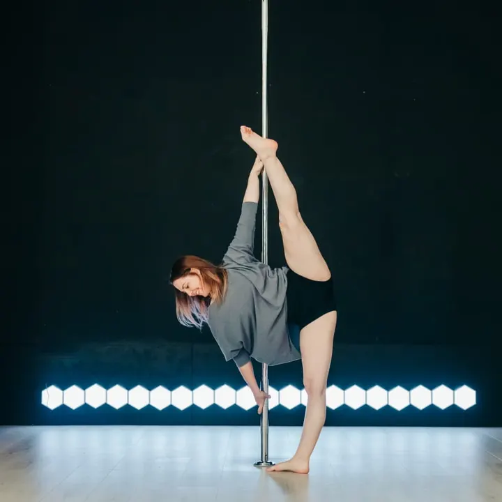 Sunshine Pole Studio — pole fitness-studio in Kelty — 2