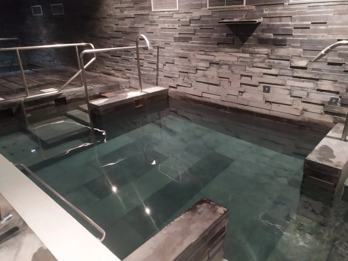 WATSUFIT — wellness-studio i Burgos — bild 5