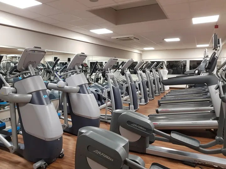 Body Fit Center Hofheim — fitnessstudio in Frankfurt am Main — 3