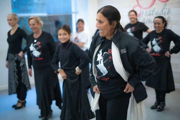 Estudio Flamenco Sevilla — Baile en Parque Alcosa, Sevilla
