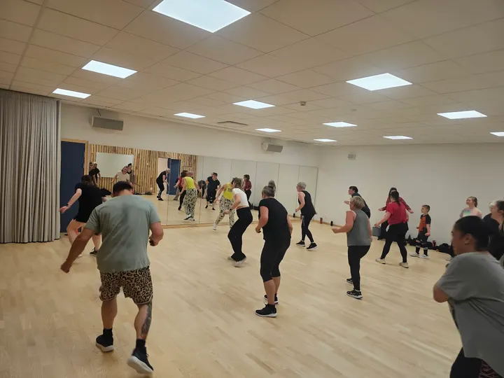 JL Wellness — dans-studio i Falkagård, Falkenberg — 2