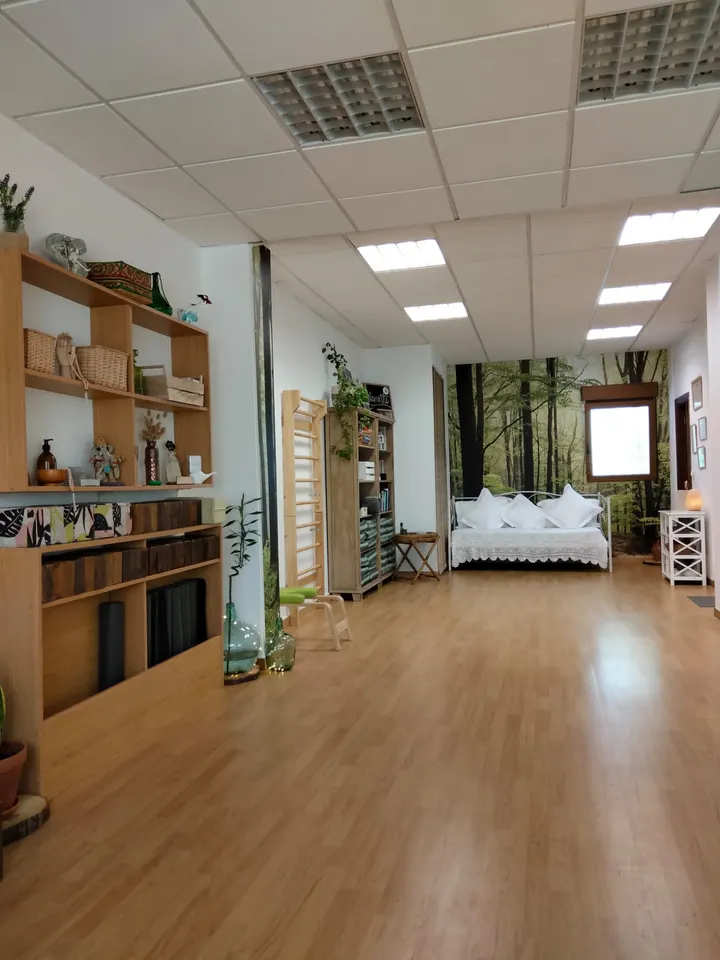Silvia Gutierrez Ruiz — yoga-studio en Solares — 3