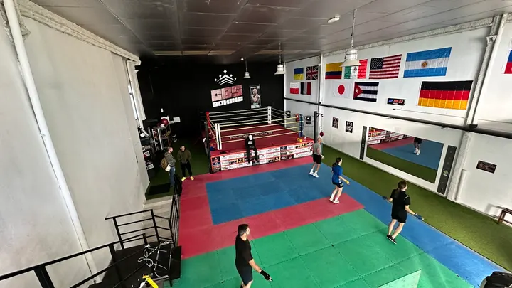 GBS BOXING. Club de Boxeo y Artes Marciales — Boxeo en Urbanització Les Atzavares, Elx