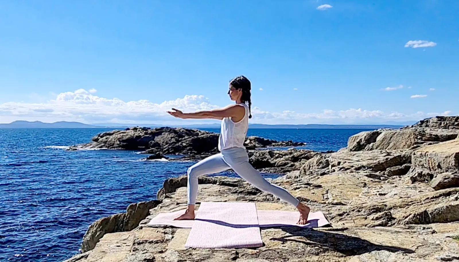 Yoga Flor D'ametller Kristina Rusiñol — yoga-studio en Palau-saverdera — 2