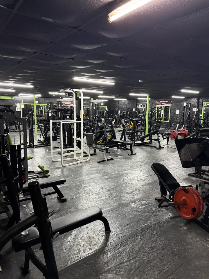 Physique Gym — fitness studio in Little Harwood, Blackburn — 3