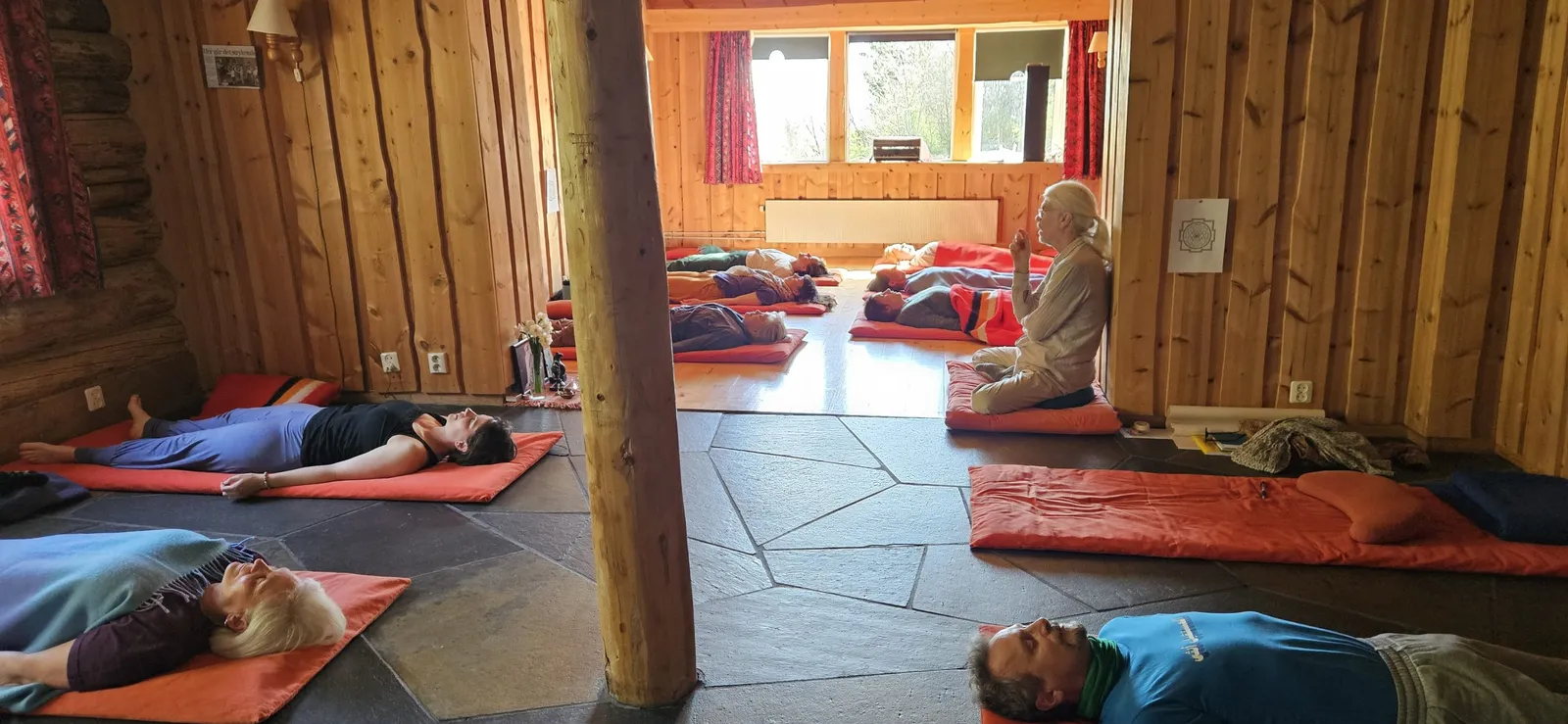 Yggdrasil Yogaskole — yoga-studio i Oslo — 3