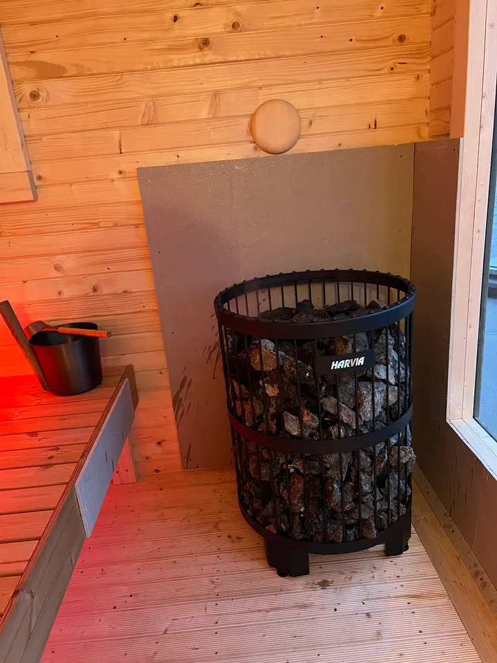 KUR SAUNA Bjønnes — recovery-studio i Tjodalyng — 3