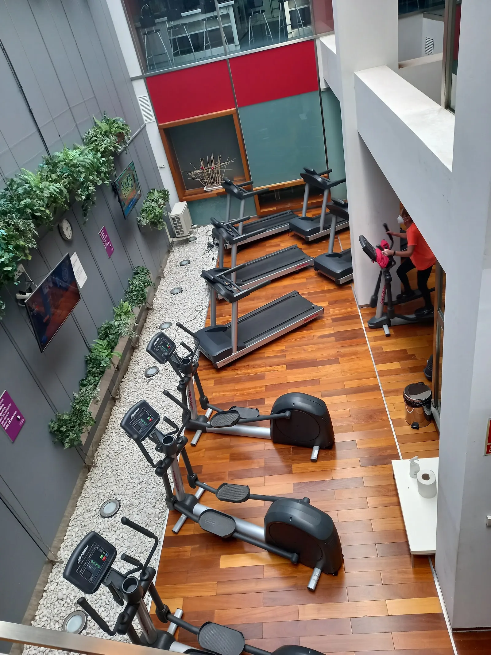 interClub Burgos - Fundación Caja de Burgos — wellness-studio en Villa Pilar, Burgos — 2
