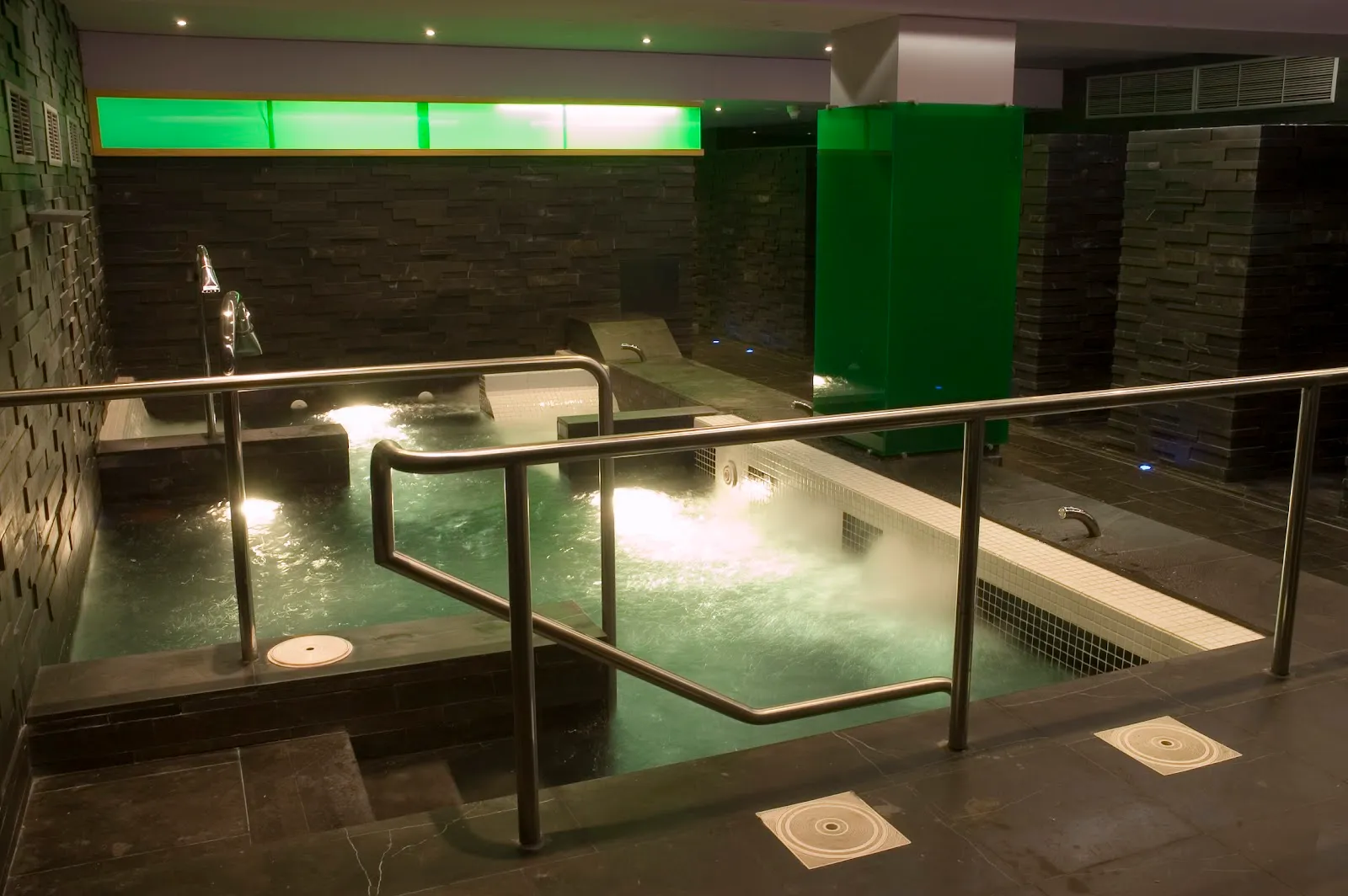 interClub Burgos - Fundación Caja de Burgos — wellness-studio en Villa Pilar, Burgos — 3