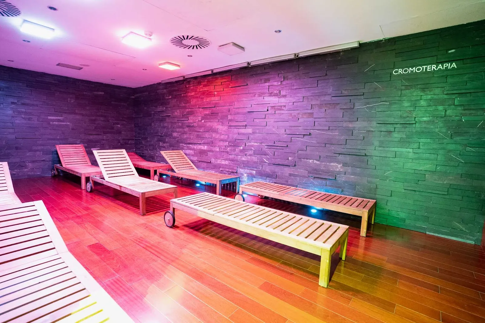 interClub Burgos - Fundación Caja de Burgos — wellness-studio en Burgos — 5