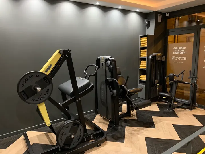 Make Me Fit Studio — coaching personnel-studio à Paris 10e Arrondissement, Paris — 2