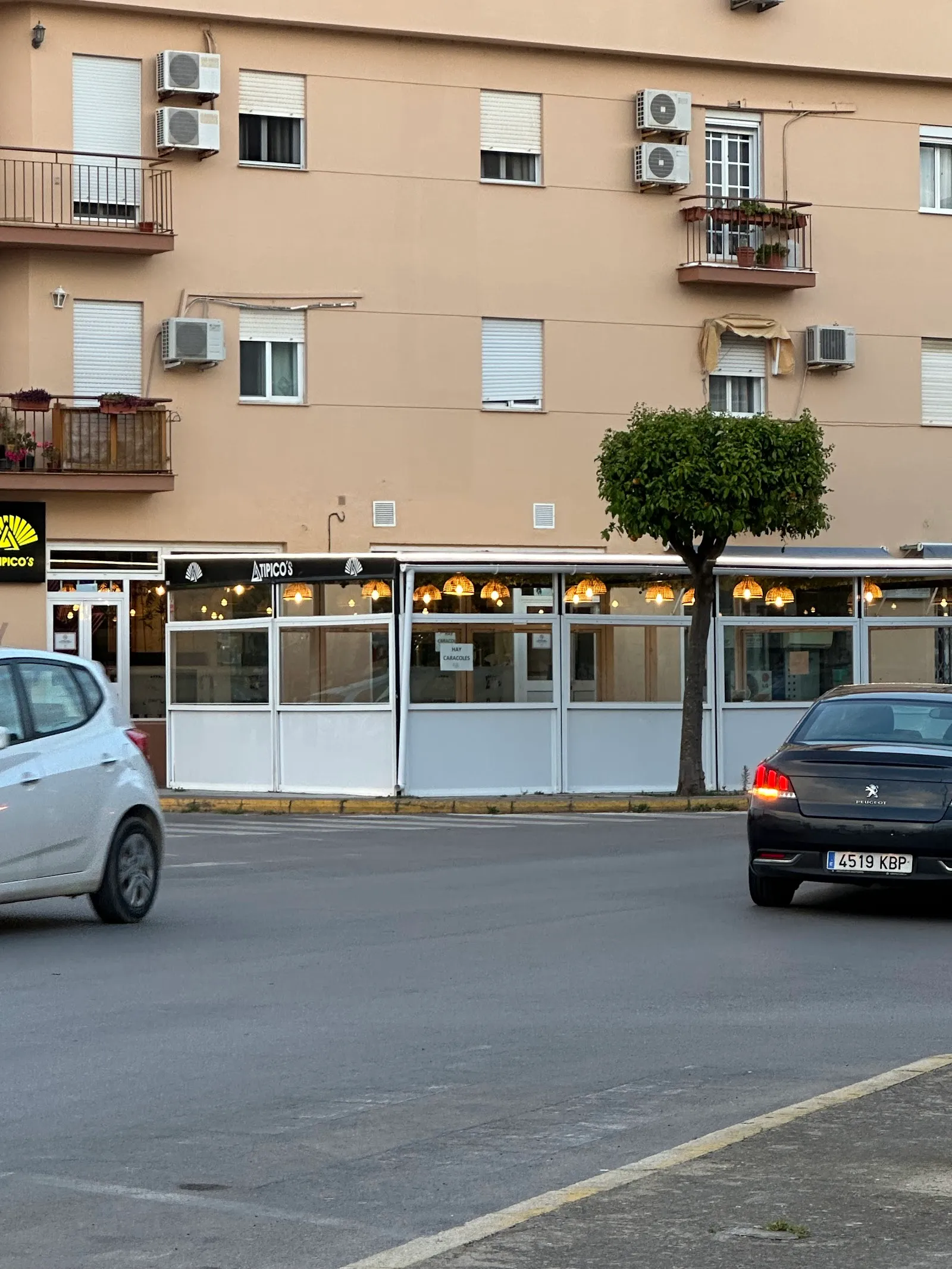 Urban Pley — artes marciales-studio en Las Canteras, Puerto Real — 3