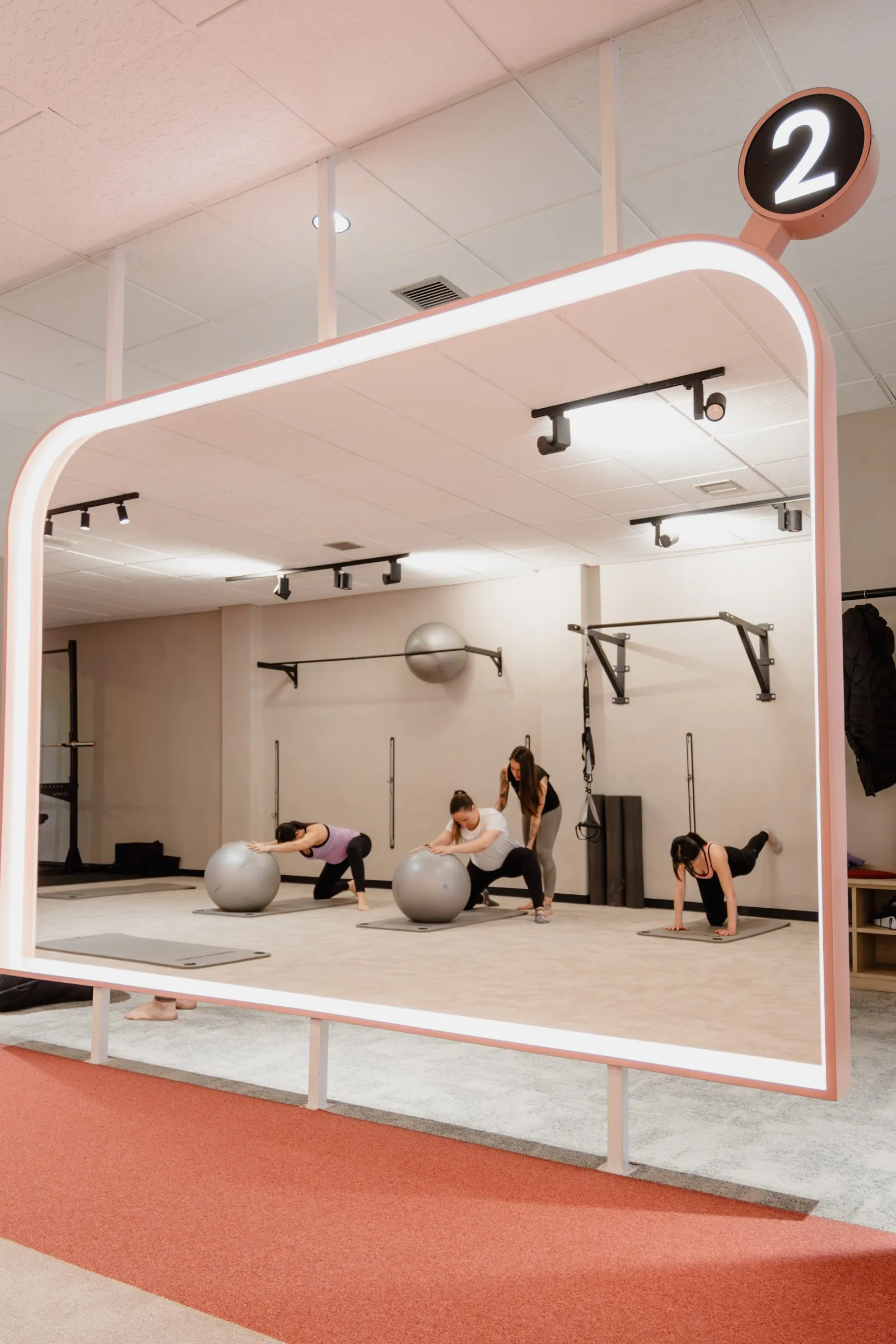 Leona by Diana Martín — entrenamiento personal-studio en León — 3