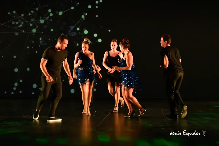 Escuela de baile LLanos Navarro — baile-studio en Albacete — 5