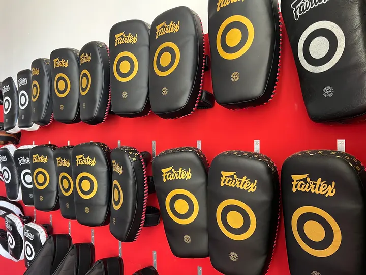 Kru O Muay Thai — Kampfsport in Am Homburg, Saarbrücken