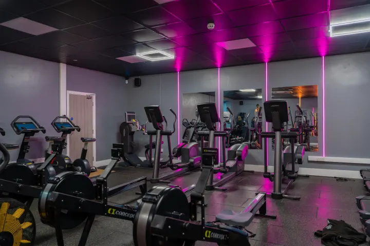 Hove Fitness Club — cycling-studio in Aldrington, Hove — 3