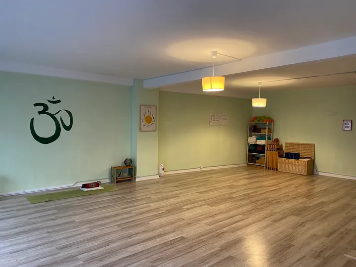 Universo Yoga Salamanca — Yoga en Centro, Salamanca