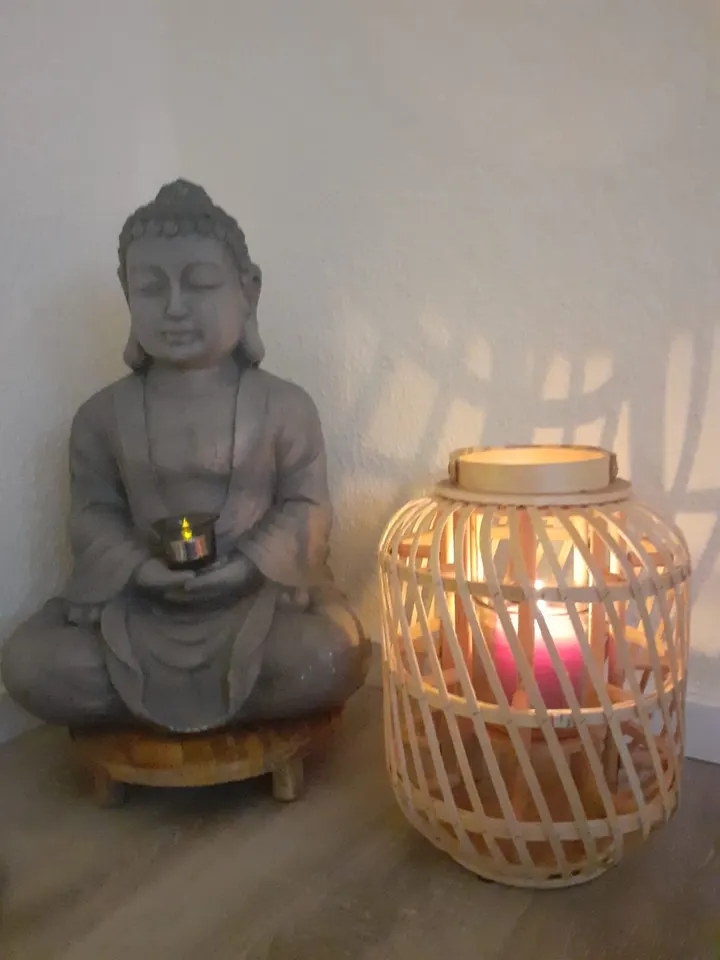 Yoga Pramati (Ayurveda -Yoga - Psychologische Beratung) — yoga-studio in Fulerum, Mülheim an der Ruhr — 3