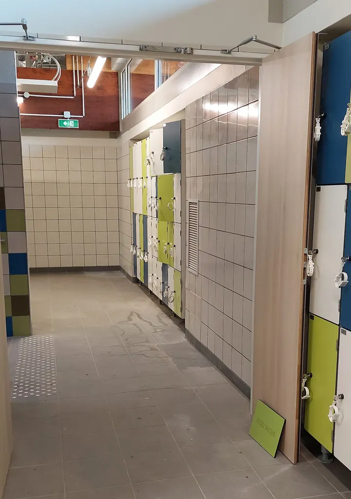 Centre nautique Roger Creuzot — bien-être-studio à Zone d'Activité de Vilsain, Châteaudun — 3