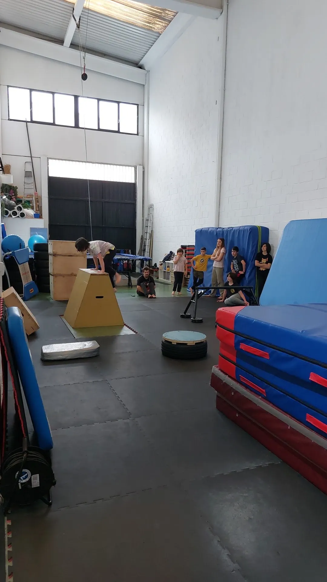 La FABRIKA - Centro Deportivo Y Artístico — baile-studio en Bilbao — 5