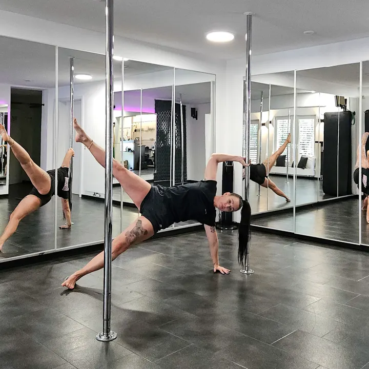 Magic of Pole and Fitness — fitnessstudio in Weil der Stadt — 4