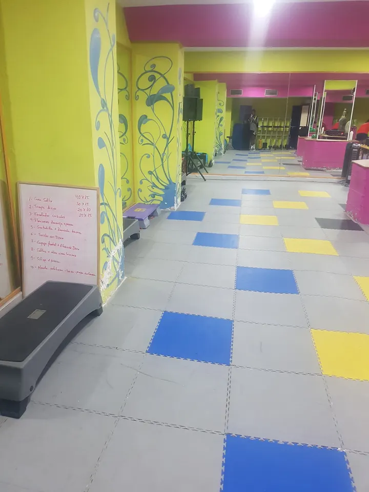 Gimnasio Zen — Estudio de fitness en La Madrila, Cáceres