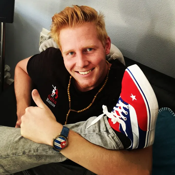 Salsa Romos Wijkcentrum Camminghastins — dans-studio in Camminghaburen, Leeuwarden — 3