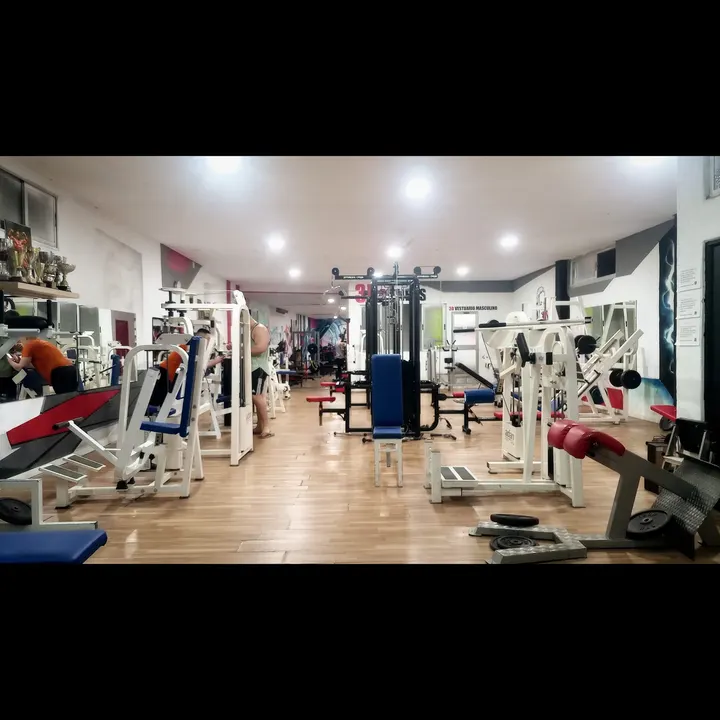 3D Valencia Centro Deportivo — fuerza-studio en Valencia — 3