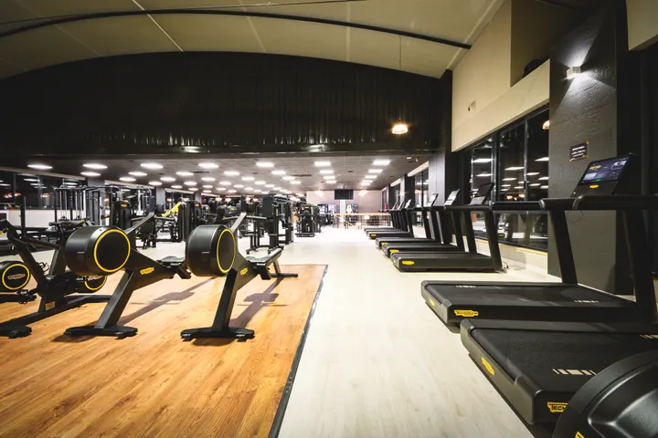 Gimnasio Sport Club Fontana — estudio de fitness-studio en Santa Marta de Tormes — 5