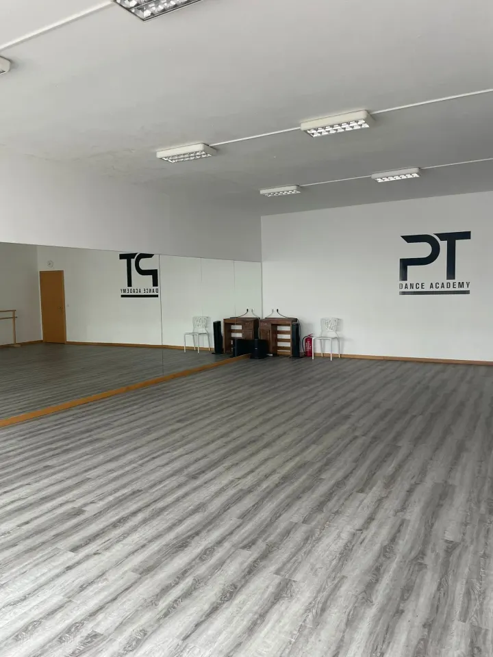 PT Dance Academy — dança-studio em Sobrado, Castelo de Paiva — 3