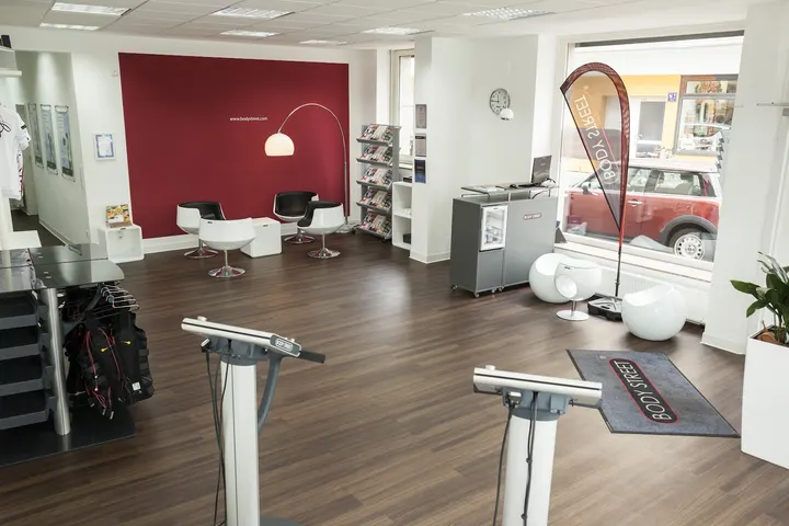 Bodystreet Bonn Stiftsplatz Wichterich UG (haftungsbeschränkt) — ems-training-studio in Bonn — 4