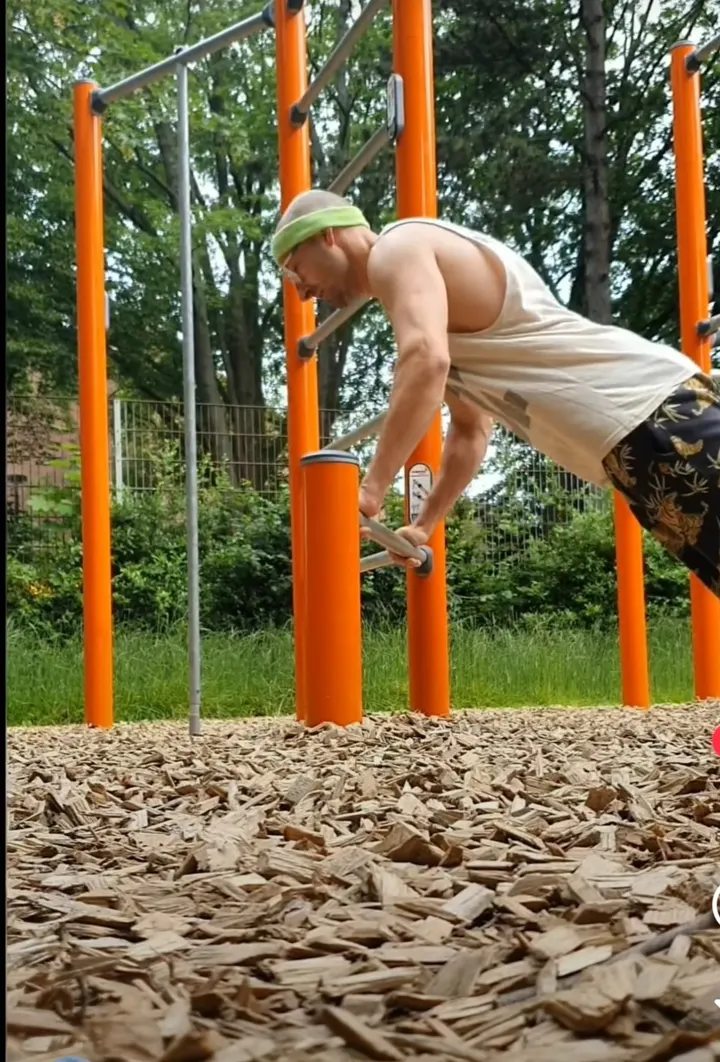 Calisthenics Park — calisthenics-studio in Duisburg — 3