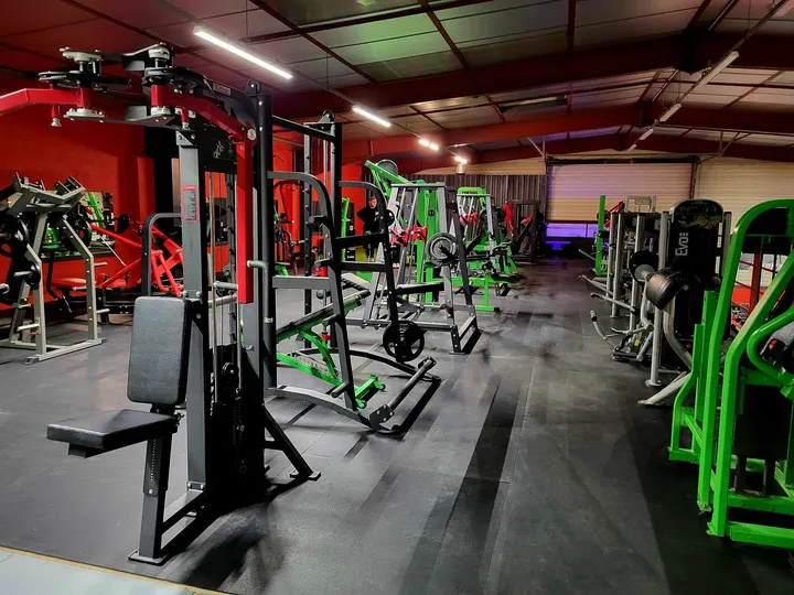 American-Fitness — salle de fitness-studio à Mions, Lyon — 3
