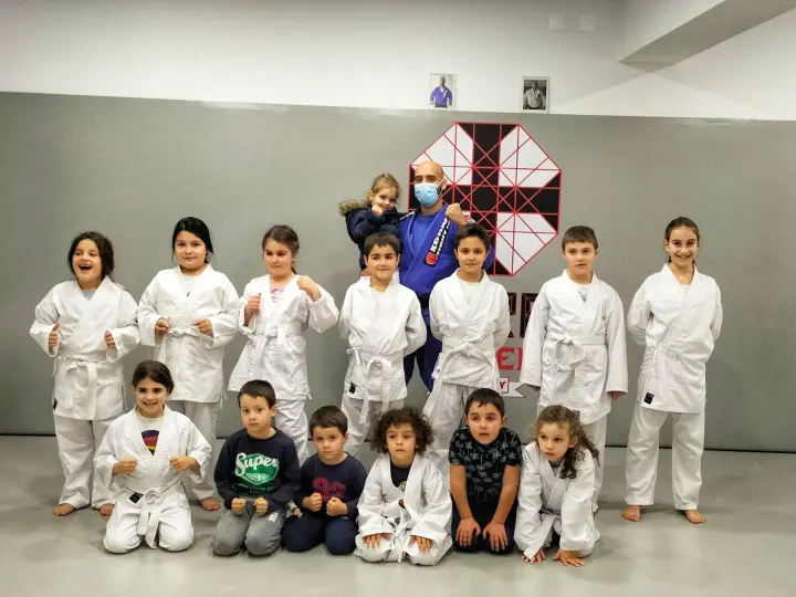 Naré Fighters Academy Porto — Boxe em Angeiras, Matosinhos
