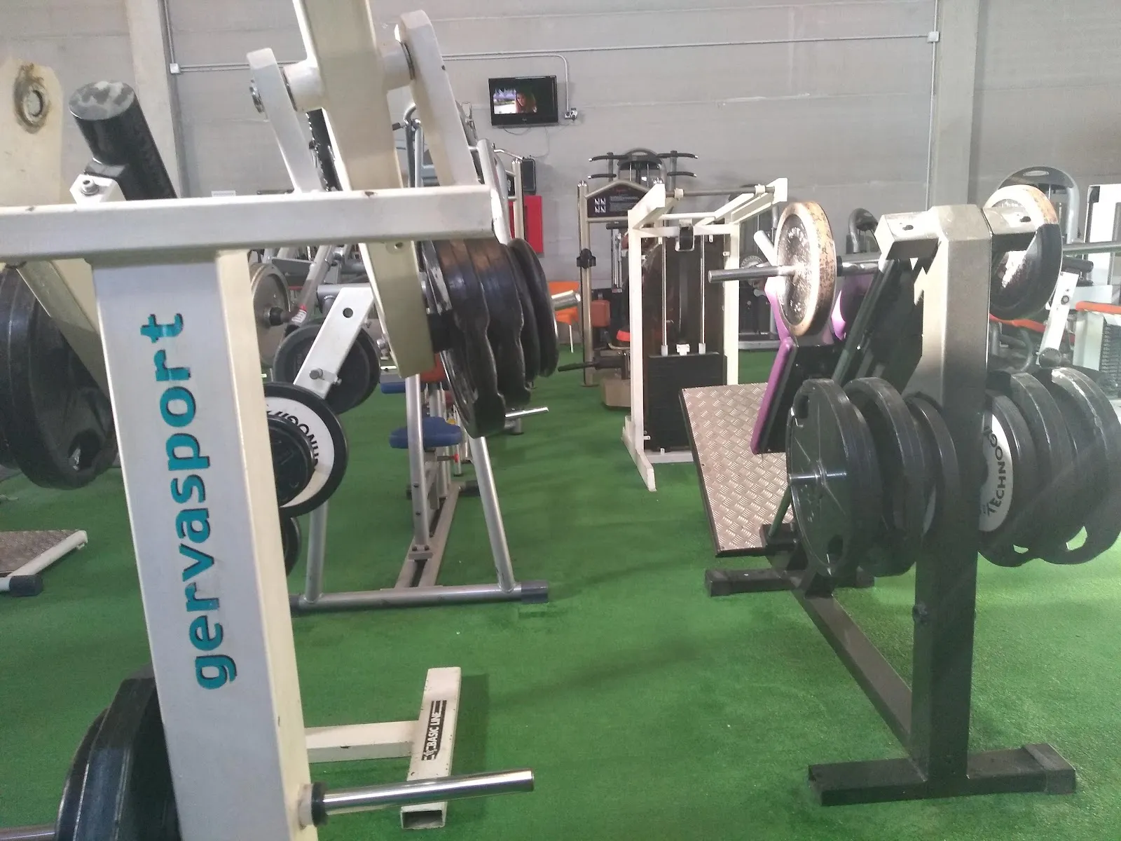 Only Sports Center — estudio de fitness-studio en Quartell — 4