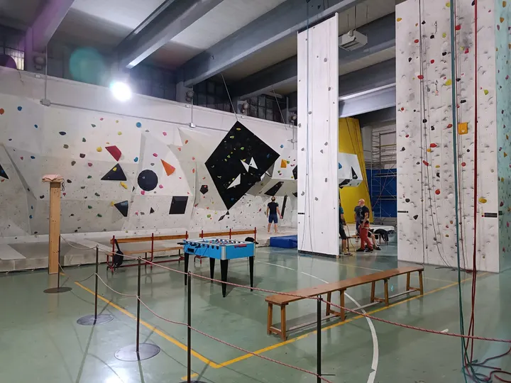 Tacche e Svasi A.s.d — Arrampicata a Madonna Alta, Perugia