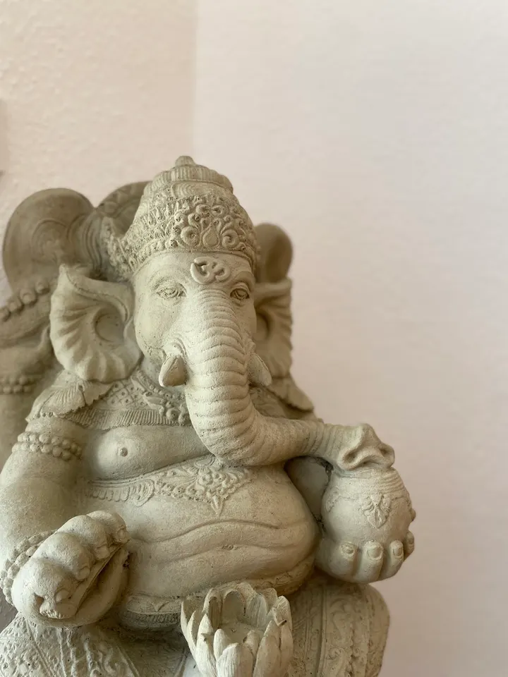 Trimurti Yoga Dortmund — Yoga in Innenstadt Ost, Dortmund