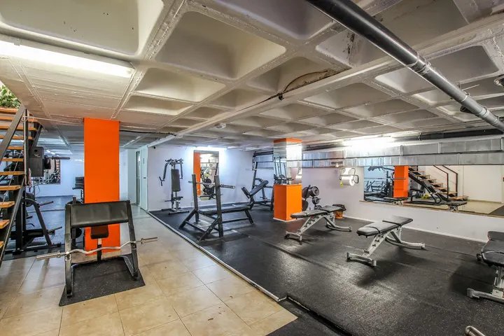 Flexfit Gimnasio Albir — Estudio de fitness en Pla Parcial Platja, l'Alfàs del Pi