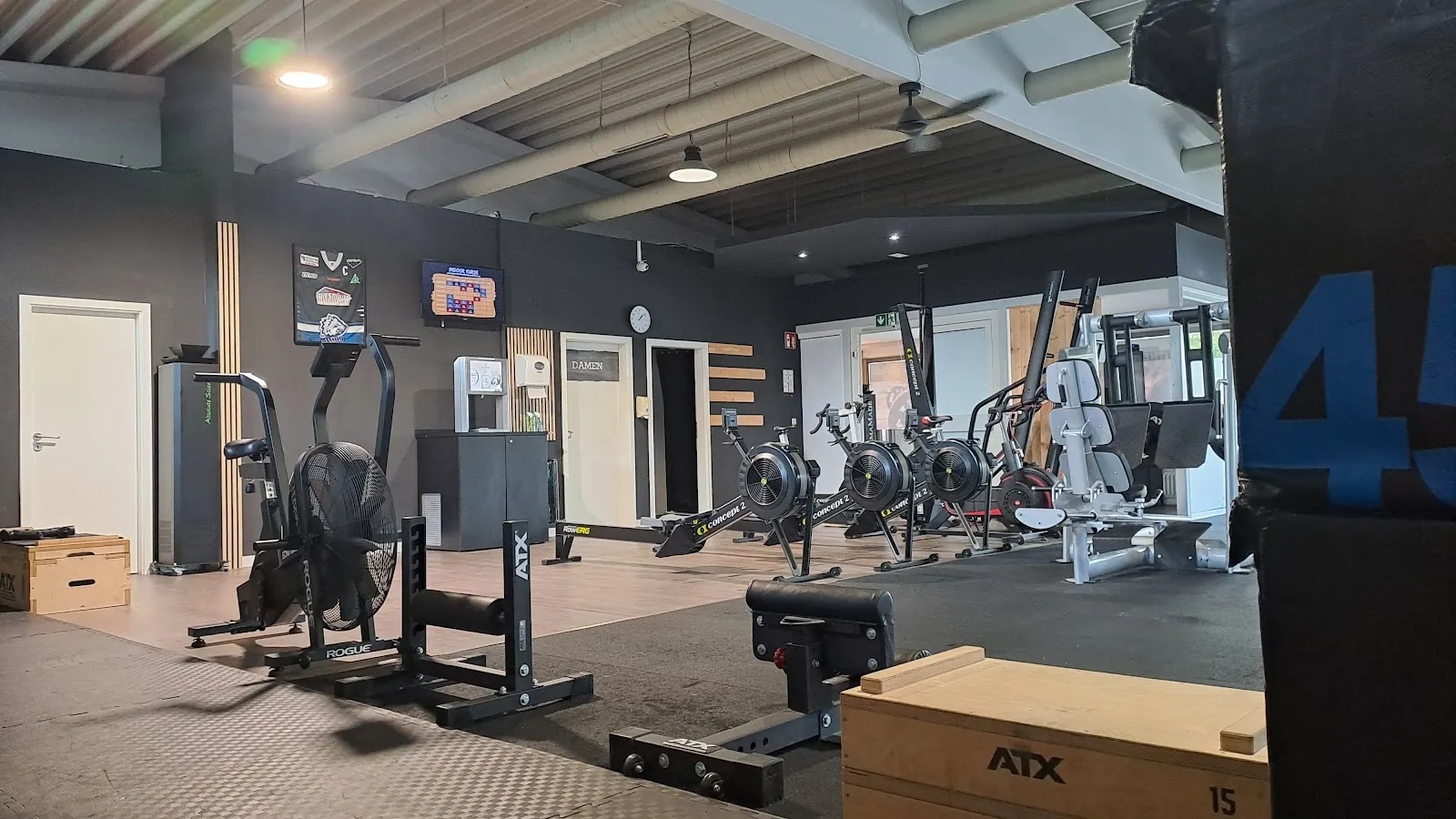 CrossStyle-camp Inh. Tobias Wolf , Scheel — crossfit-studio in Straubing — 5
