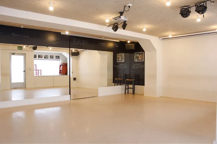 Esencia Escuela De Flamenco — baile-studio en Santander — 5
