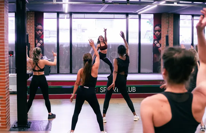 Pure Sport Club Genève — Salle de fitness à Champel, Genève